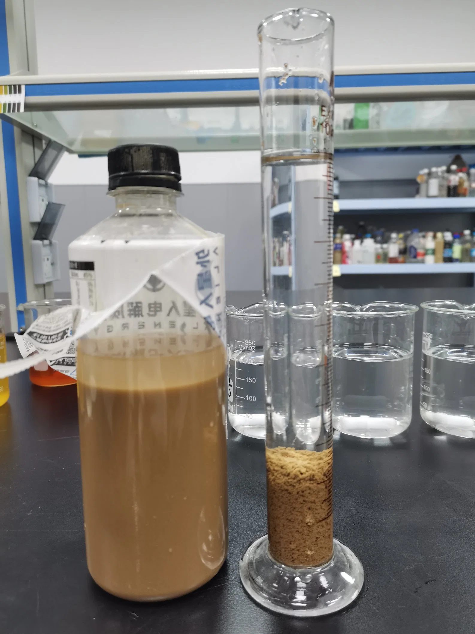 Состав Flocculant Cationic Flocculant вод химических веществ PAM Polyelectrolyte Polyacrylamide