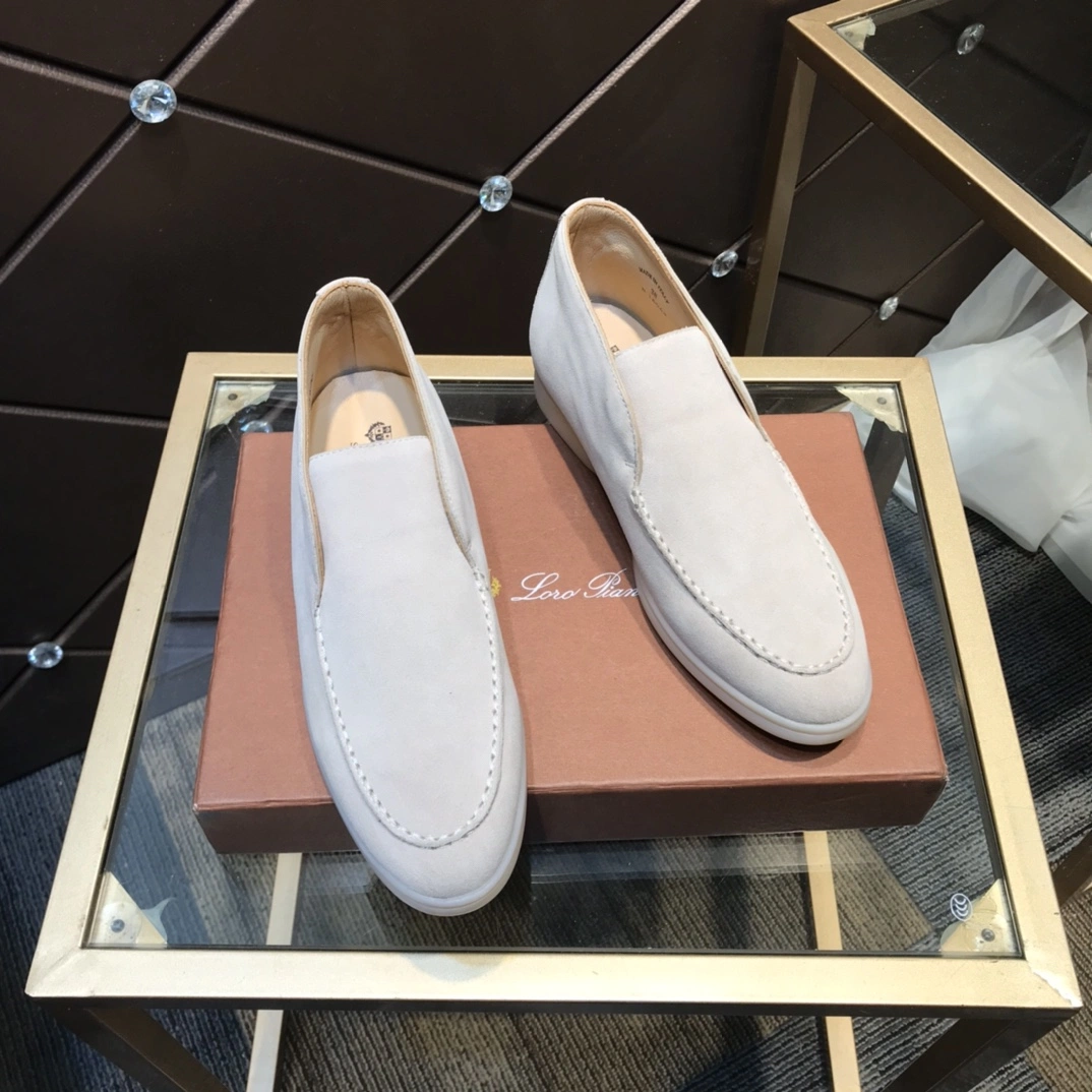 Loros Pianas Lp Suede zapatos planos de deslizamiento de la Mujer sobre la Mujer Mocasines de bloqueo de metal decorar mesas de convergencia mulas planas zapatos casual Zapatos de Damas de verano de 2023 con la caja