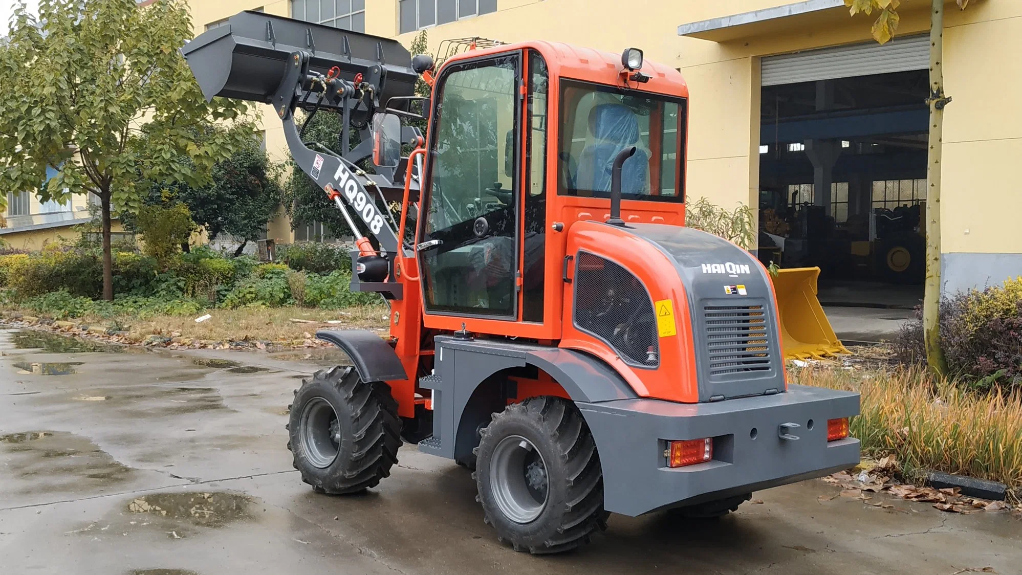 Made in China Strong Compact (HQ908) with CE Mini Front Loader