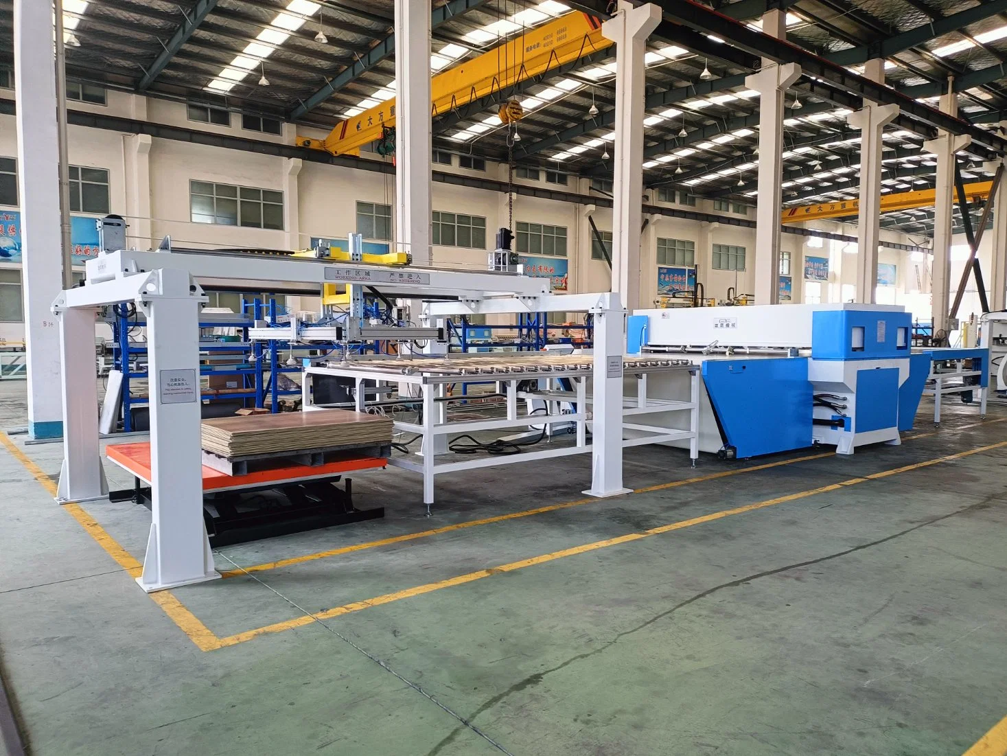 Full Automatic Plastic Flooring Production Line