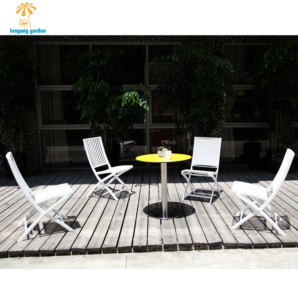 Outdoor Furniture New Style Garden Folding Chairs with Round Table