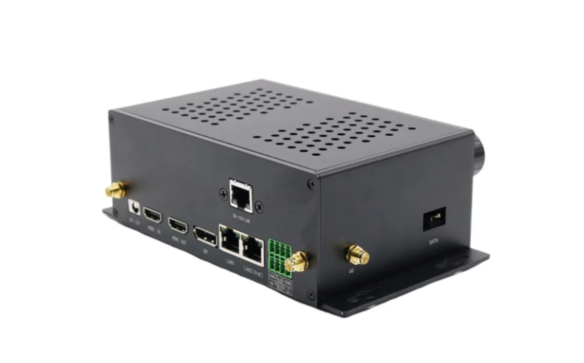 Mekotronics R58X-PRO RK3588 16+64g entrée HDMI® Mini PC Support 10G Ethernet