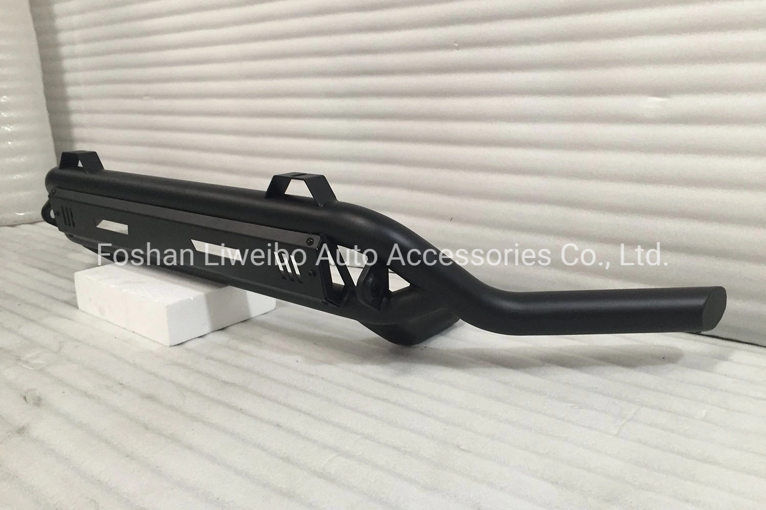 Light Texture Black Iron Steel Front Bull Bar for Mitsubishi Triton