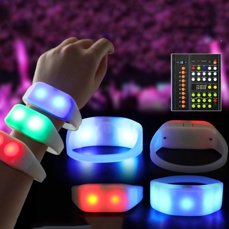 New Creative Promotional Programmable Flash Lighting Radio Remote Control LED Bracelet for Concert