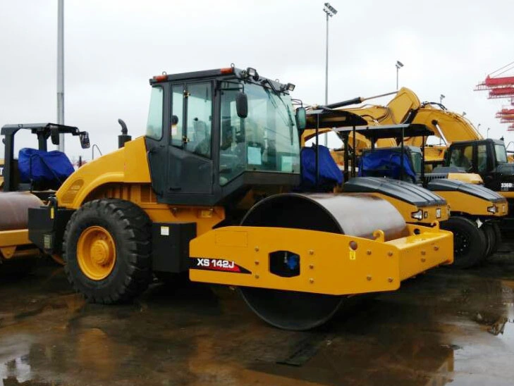 Straßenbaumaschinen 16 Ton Vibration Single Drum Road Roller Xs163j