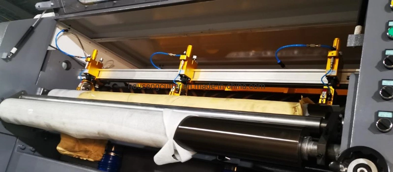 Machine de découpe transversale automatique de rouleau de papier en feuille de papier
