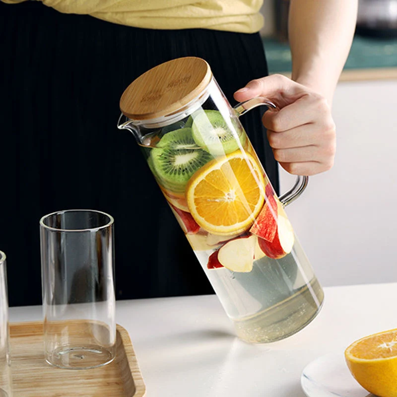 High quality/High cost performance  Large Capacity Glass Kettle with Wooden Lid for Juice Lemon Water Iced Tea Kettle Glass for Ice Tea Glass Water Bottle