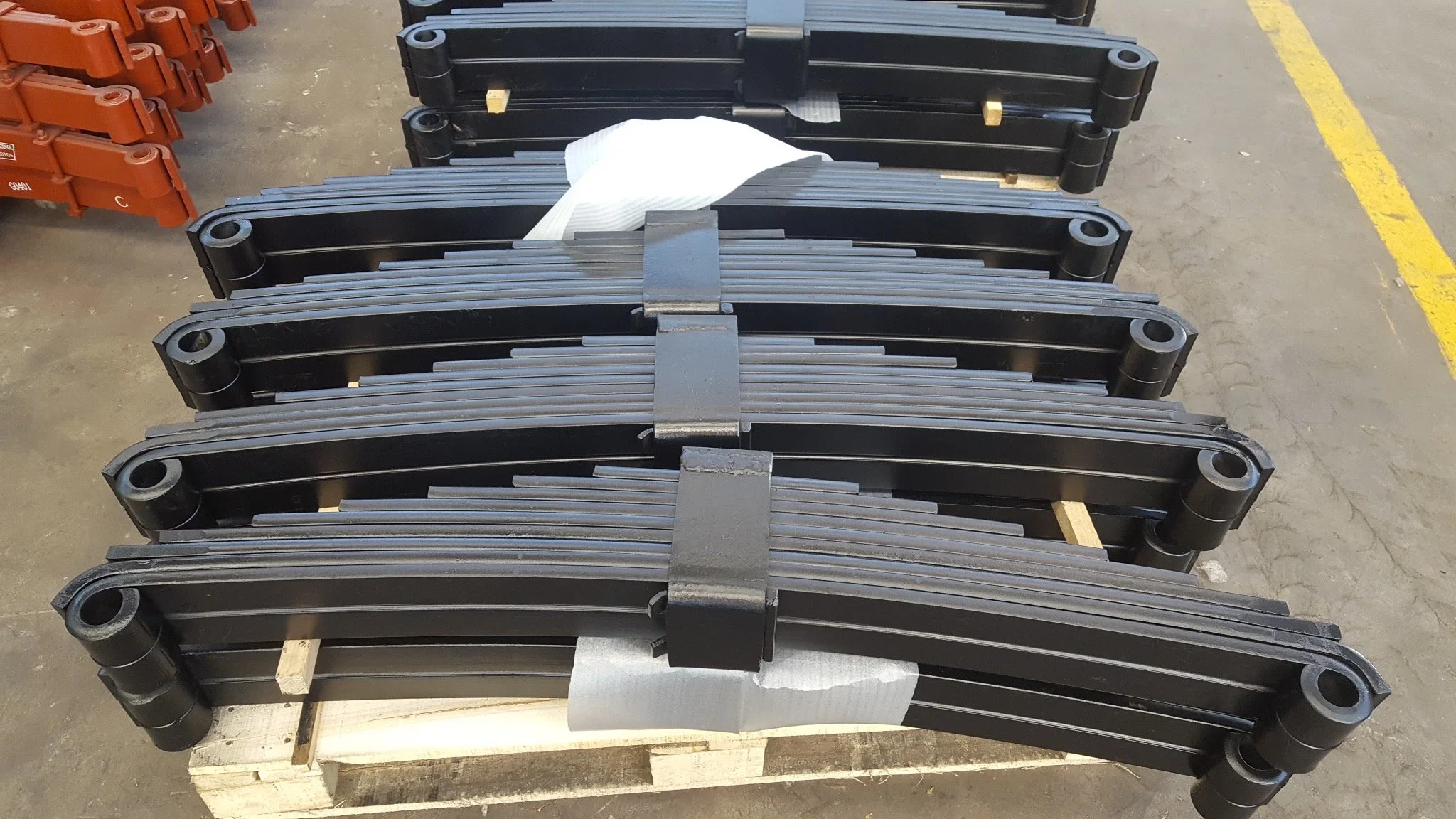 OEM/ODM/Long Taper/Double Eyes/Double-Stage/Trailer Parts/Auto Parts/Leaf Spring for Light Duty