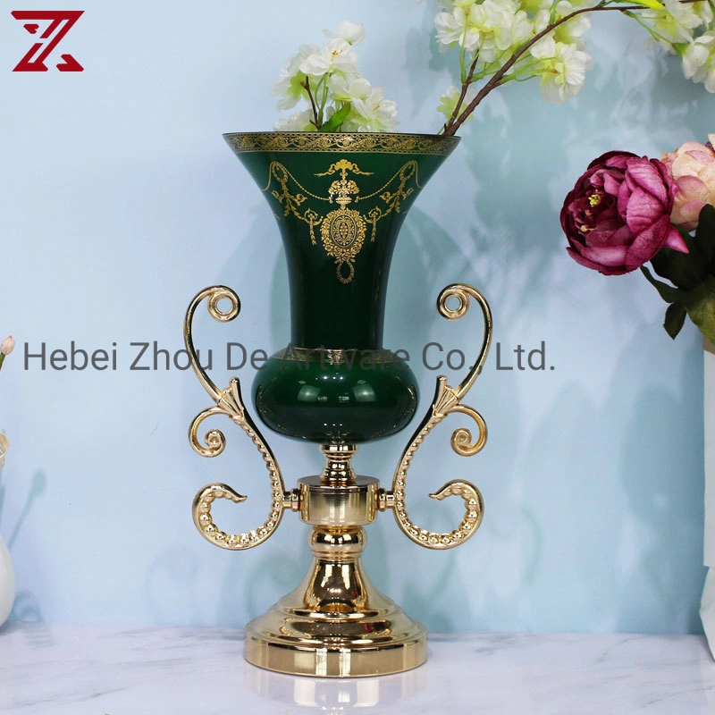 Wholesale/Supplier Glass Decorative Jar Bowl with Metal Lid Luxury Flower Vase Candle Holder for Table Decor