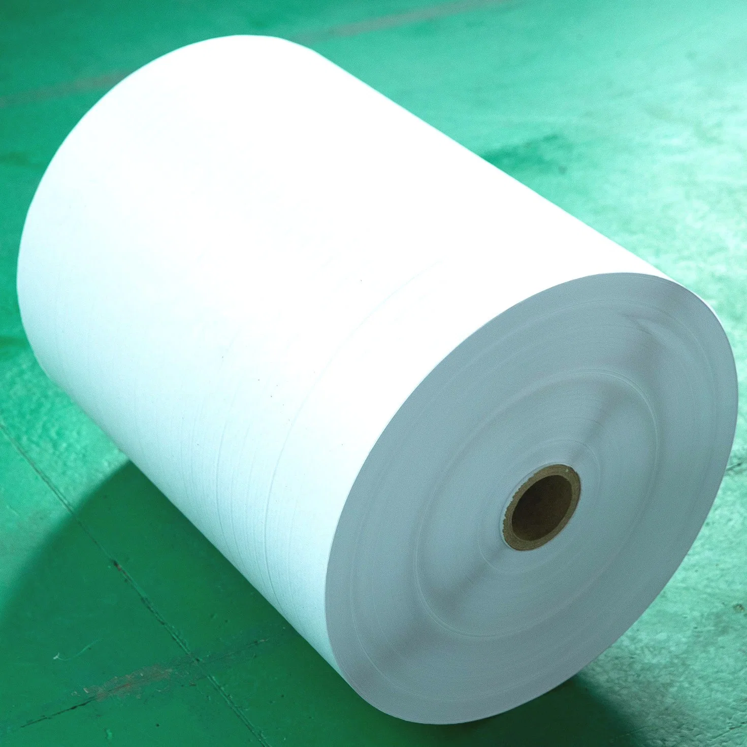 ISO Mg fábrica de papel kraft blanco de 30g/m²/45g/m²/40/GSM