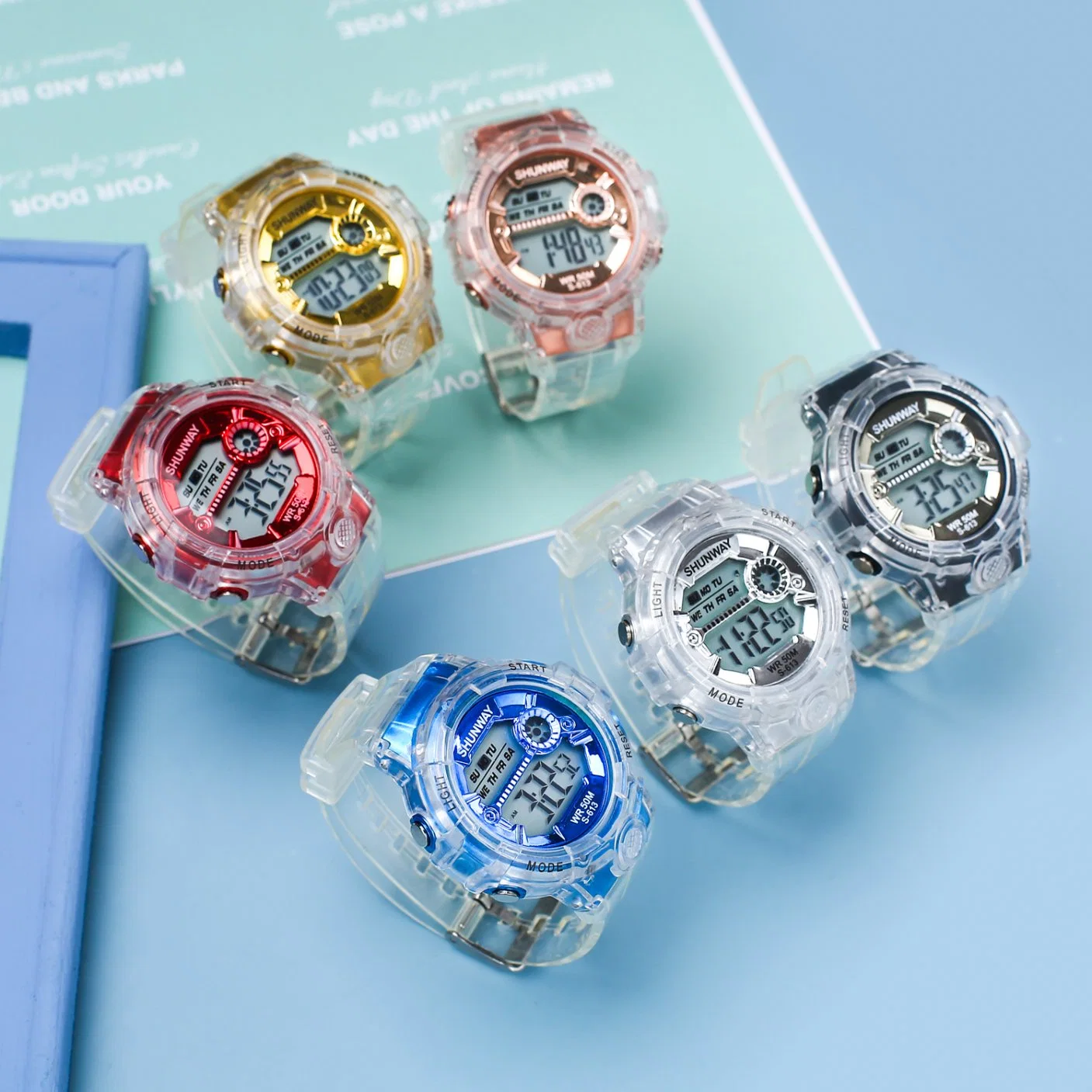 Montre pour enfants LED plastique numérique poignet montre nouveau modèle femmes Montre numérique sport étanche personnalisée