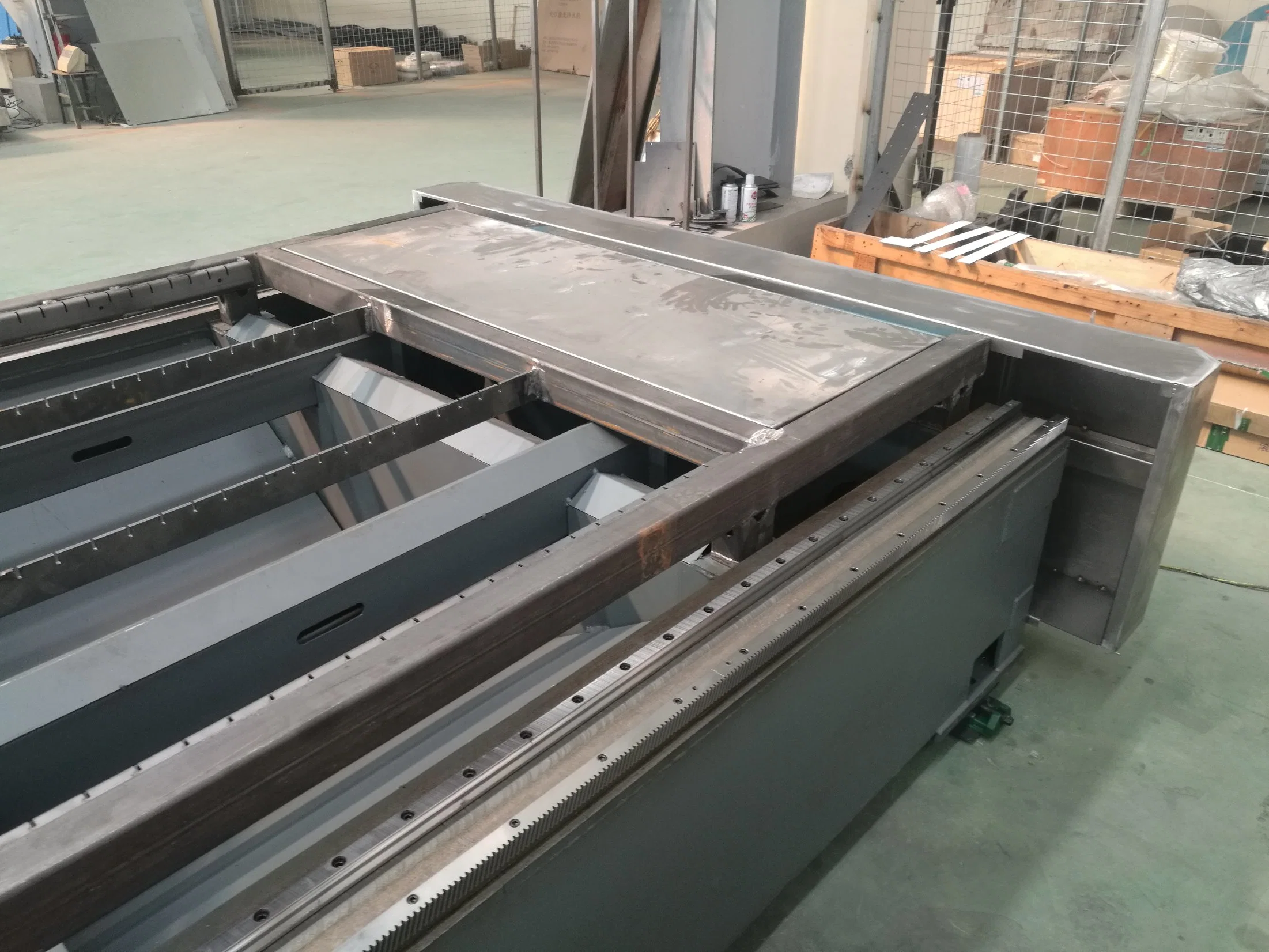 1,5kW CNC-Faser-Laser-Cutter für Metallblech