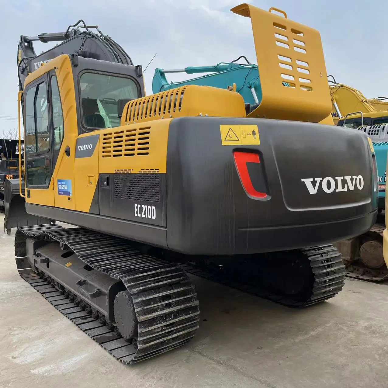 الهندسة المستعملة ماكينات البناء السويد ماكينات البناء الأصلية Volvo E210 Ec210d Ec240 Ec290