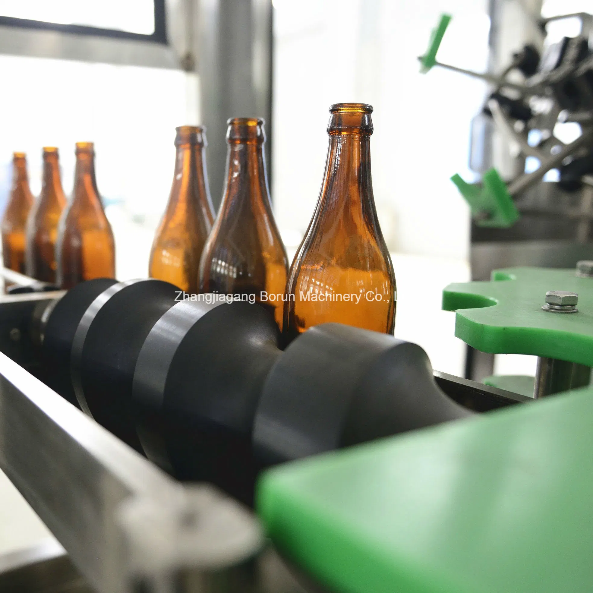 Nouvelle conception de machines et équipement de remplissage / Système de remplissage de la bière