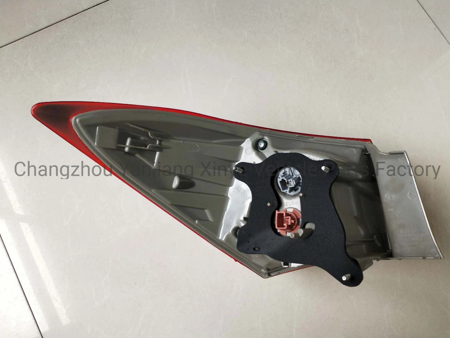 Auto Tail Lamp Outer for Toyota Corolla 2014 Middle East