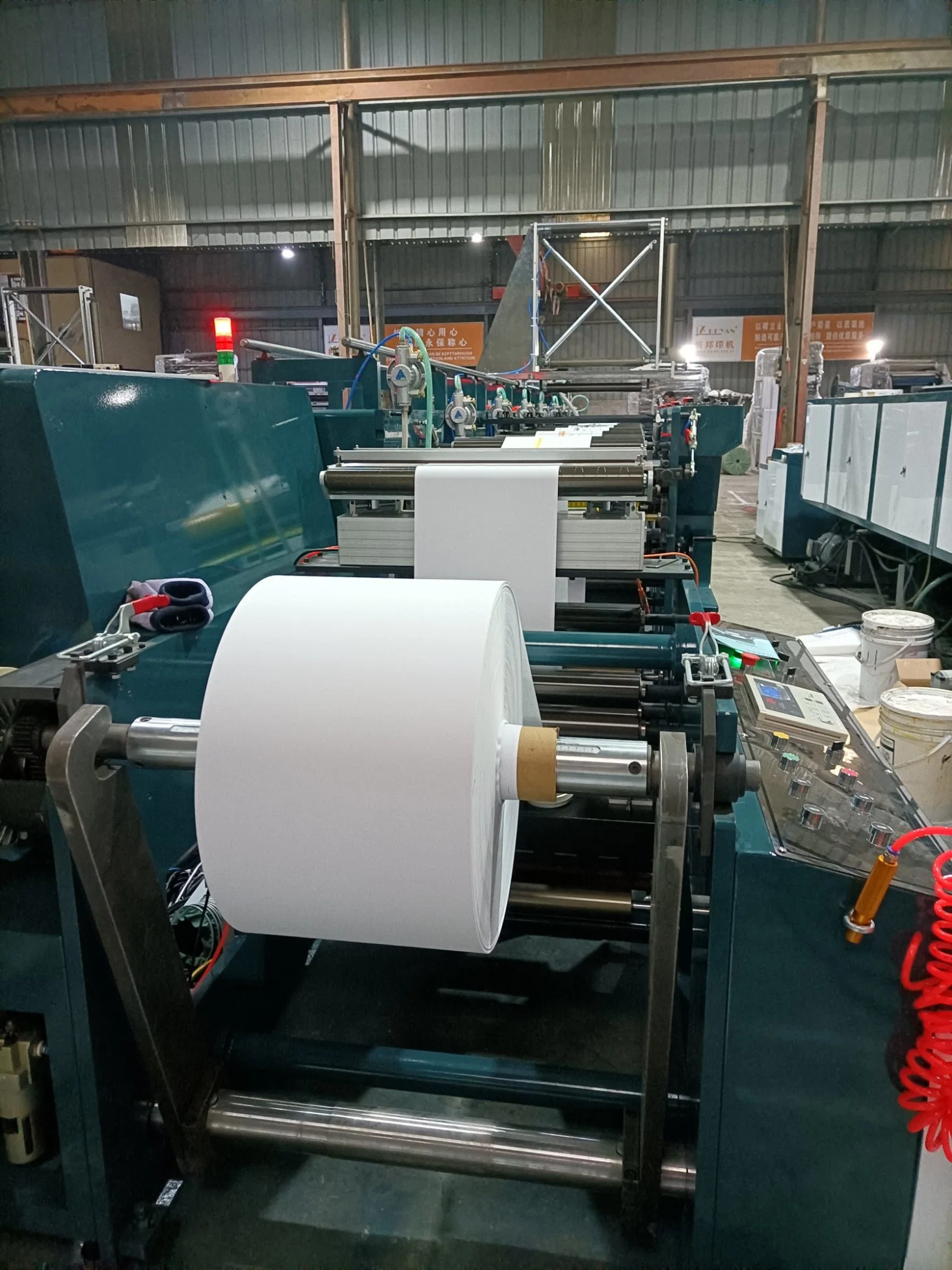 Horizontal Flexo Paper Cup Paper Box Printing Machine with Servo Zb-650 8 Color