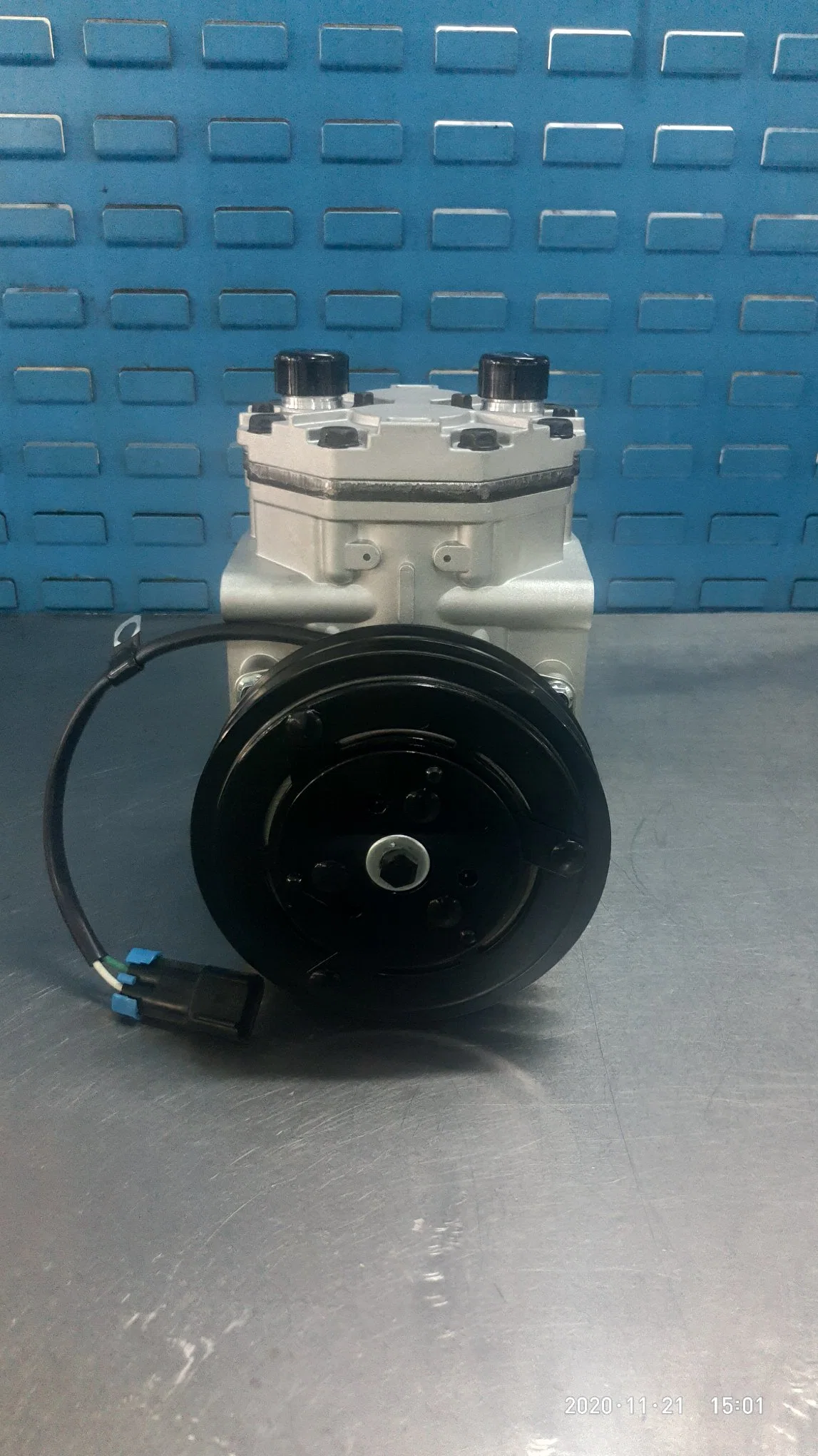 York 210 Car Air Conditioning AC Compressor for Freightliner