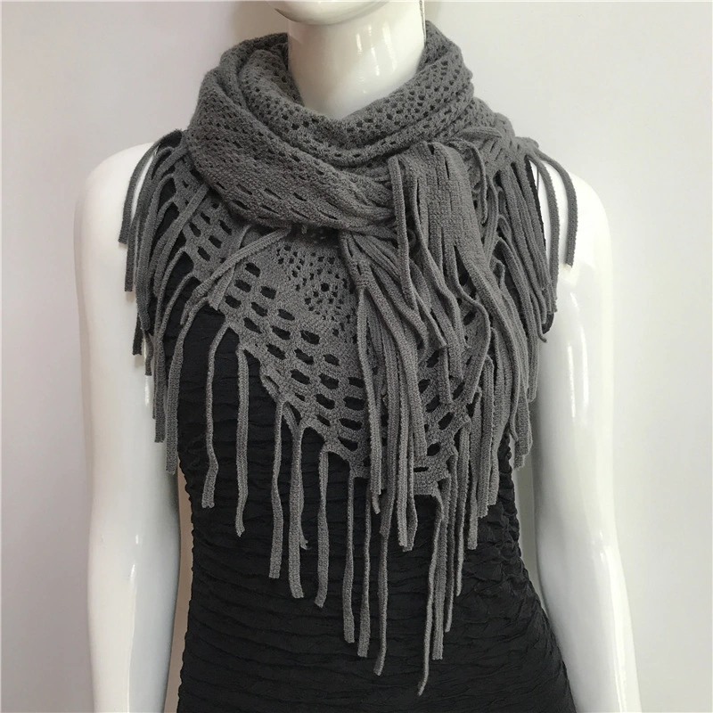 Autumn and Winter New Solid Color Triangle Tassel Scarf Custom Plain Color Knitted Polyester Triangle Fringed Lady Scarf