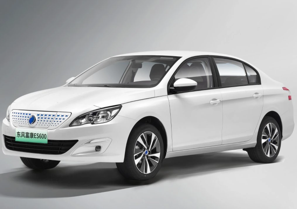 Hot Sale Cheap New Automobile Electric Car for Taxi Dongfeng Es600