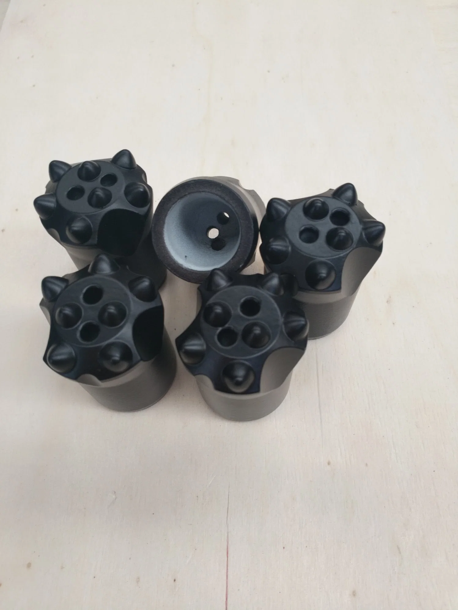 42mm Berbequim Stone Pedreiras Botão Cone Bits