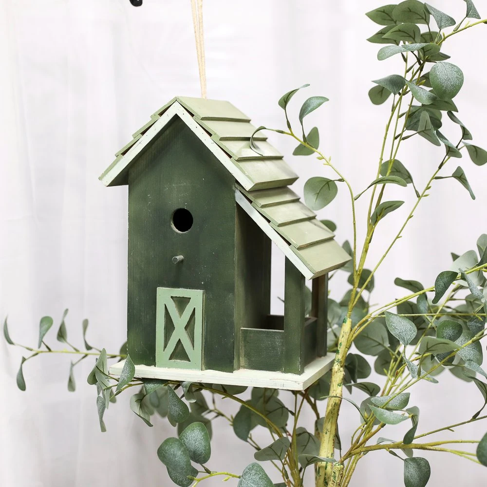 Superficie de madera la elaboración de Birdhouse Plaid