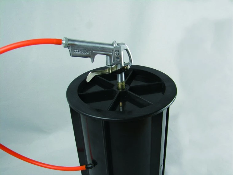 Air Gun for Ejecting The Specimen From Plastic Concrete Test Mould