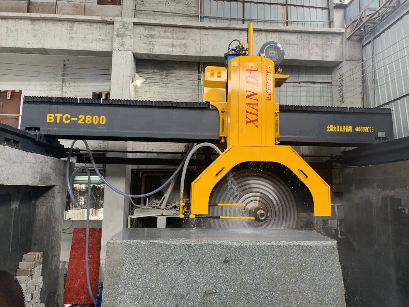 Xianda Btc-2200 Granite Marble Block Cutter Single Column Auto Stone Cutting Machine