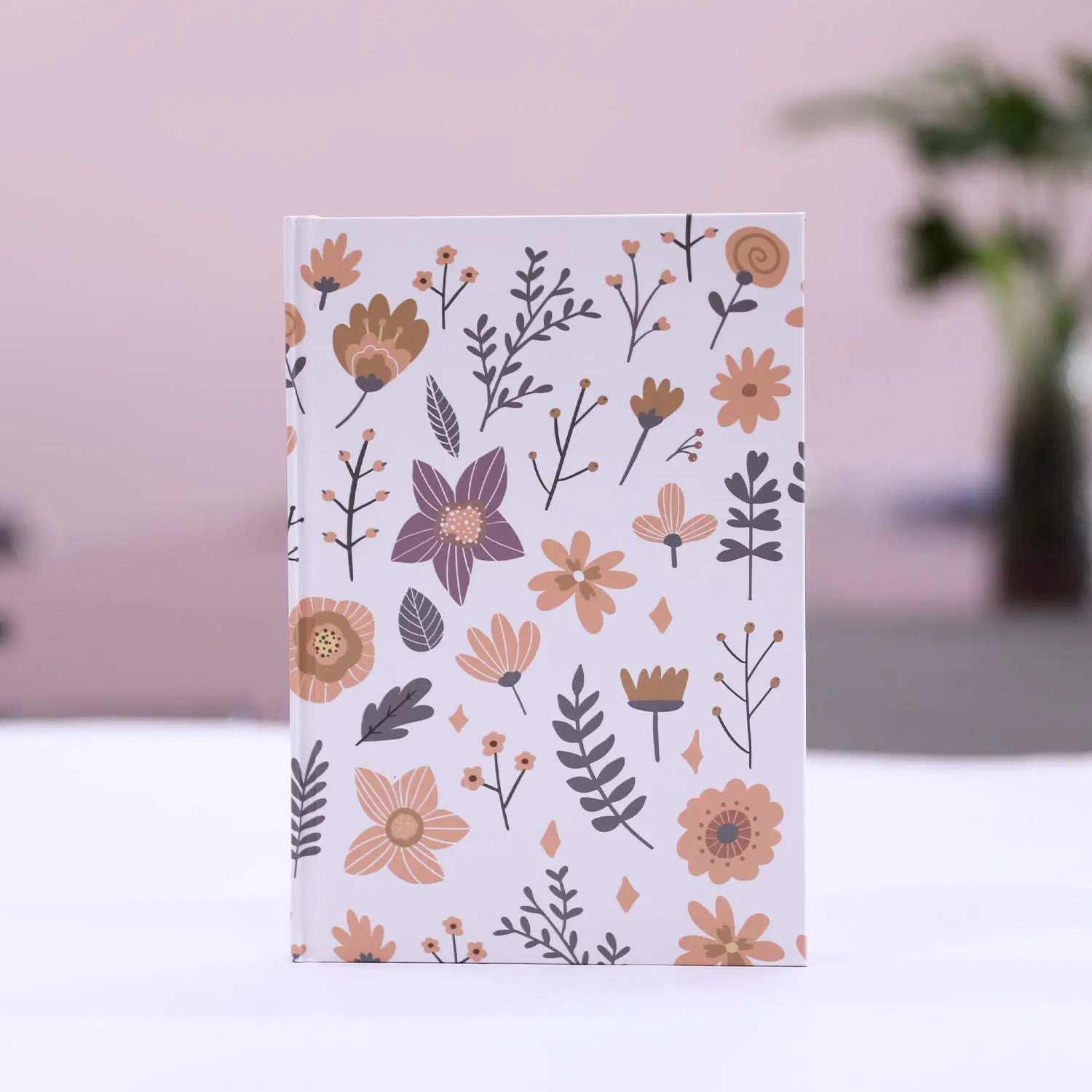 New Arrival Hardcover Customized A5 Coated Paper Printing Cover Notebook