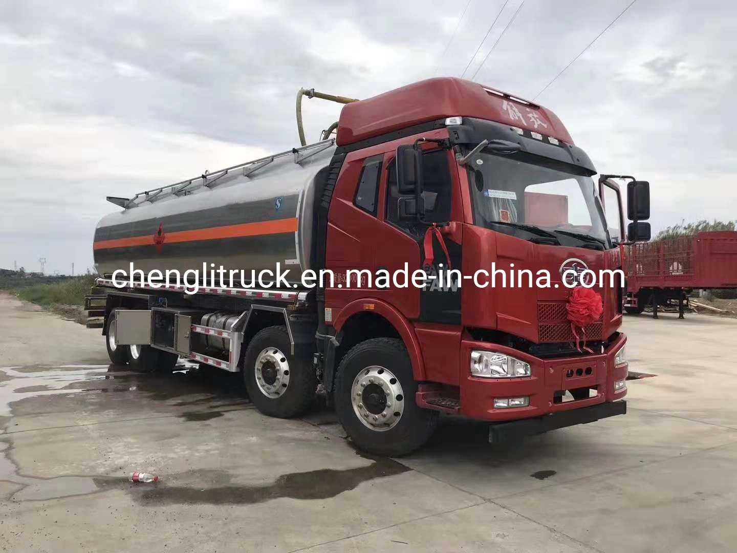 FAW 30000L Aluminum Fuel Tanker Trucks 35, 000liters 9000gallons Rigid Fuel Tanker Trucks for Sale