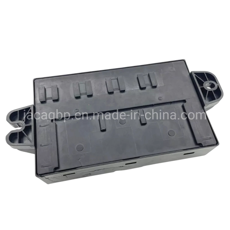 Auto Parts Piezas de equipo de la ECU Cuerpo Cuerpo Bcm Módulo de control de Saic Maxus V80 C00038113 OE.