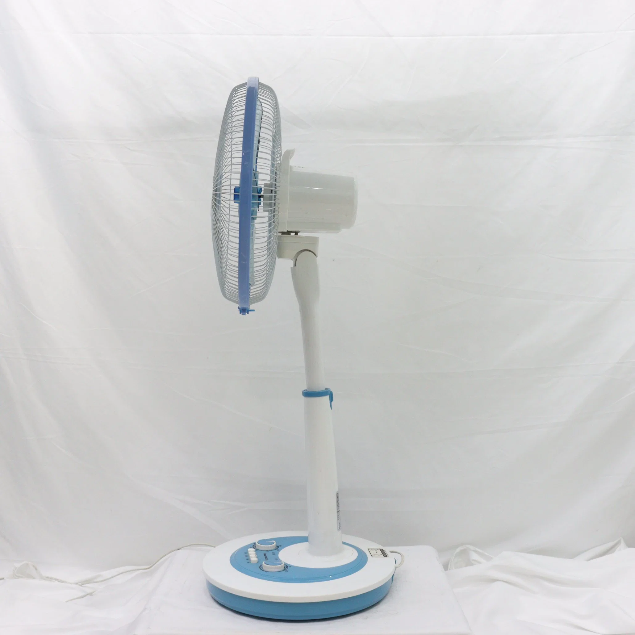 O pedestal Ventilador eléctrico vento silenciosa de Eletrodomésticos