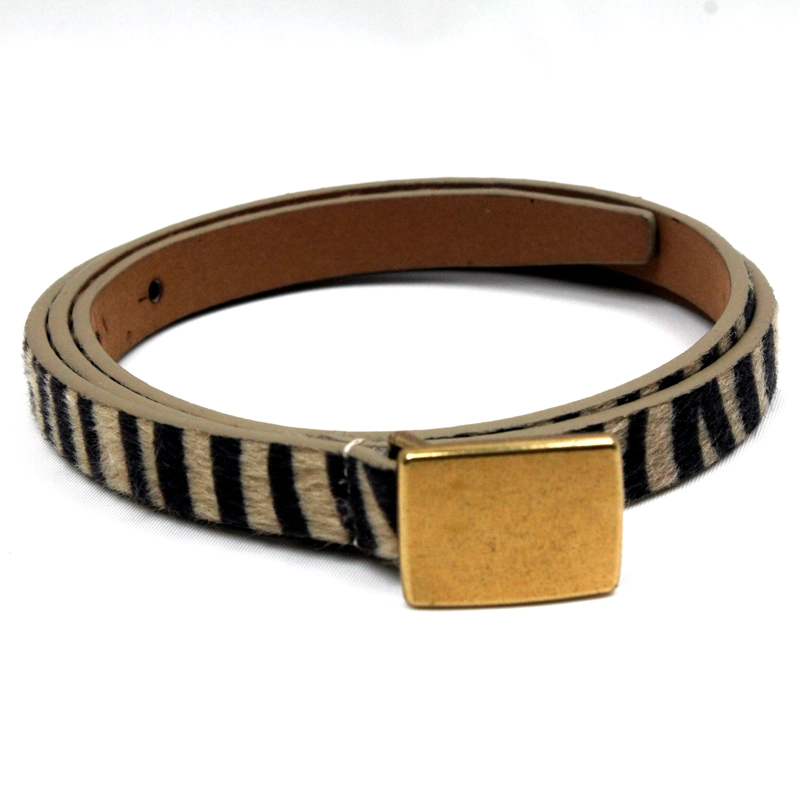 Slim Brand Design Fashion Accessories Lady&prime; S PU Belt with Gold Metal Accessories