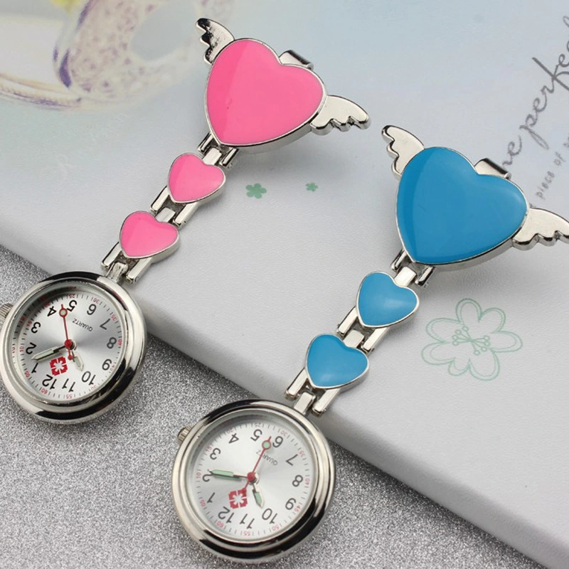 Venta al por mayor reloj de enfermera medicina y enfermería Usar reloj de bolsillo del pecho Ver Amor Clip Smiley Examen luminosa reloj de bolsillo