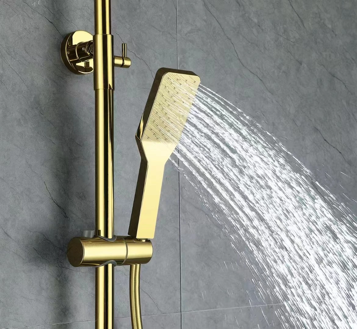 Nuevo Modelo de Diseño de Moda de Oro cepillado con mango Sprayer Head Baño de lujo Ducha Mezclador