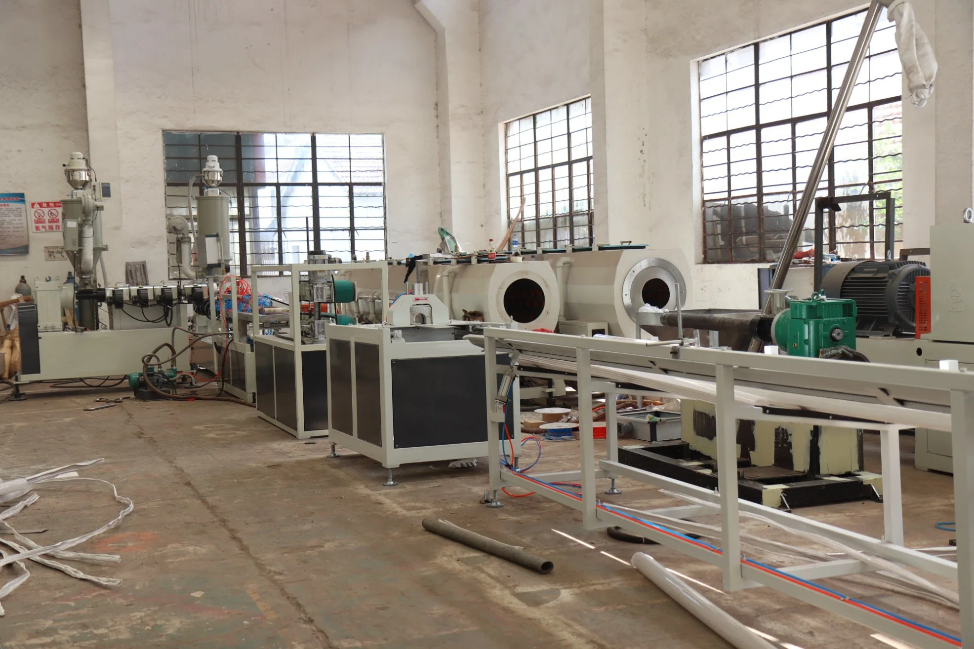 PC LED Pipe Extruding Machine Production Line PC Profile Making Line