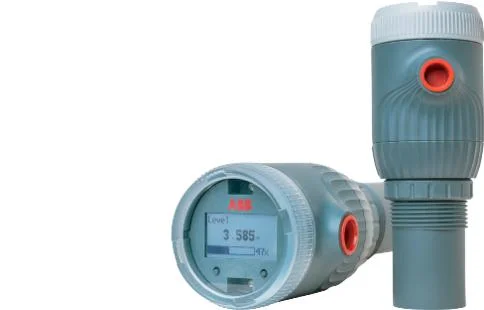 Ultrasonic Level Transmitter That Accurately Measures Level, Distance and Open Channel Flow in Ranges up to 10m (30FT)