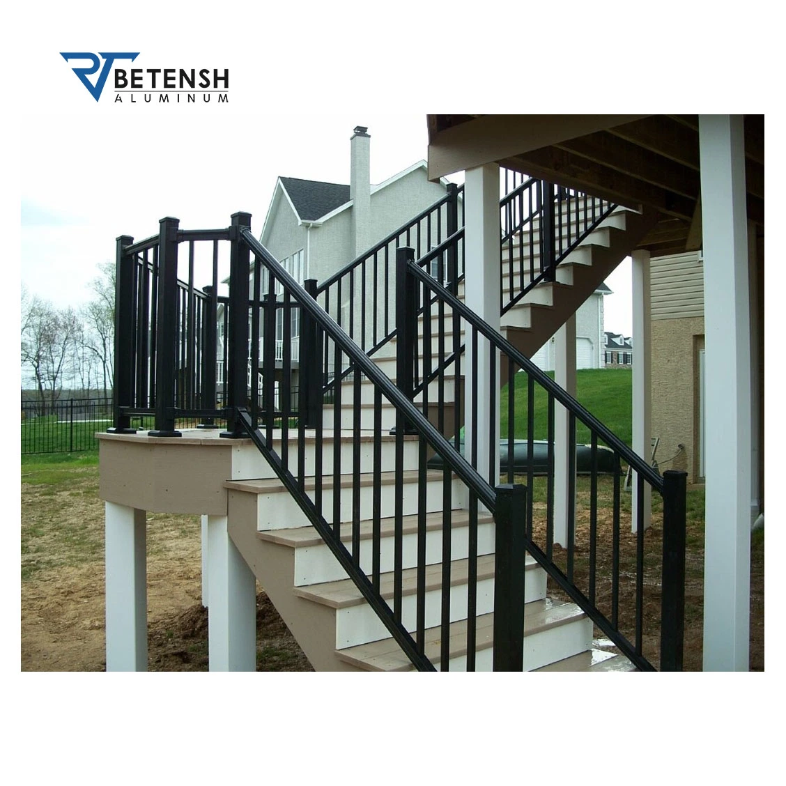 6063 Alliage Aluminium Revêtu de Poudre Noir/Blanc Escalier Main Luxueux Design de Tuyau Décoratif Système de Rampe d'Escalier en Aluminium pour Escaliers/Balcon