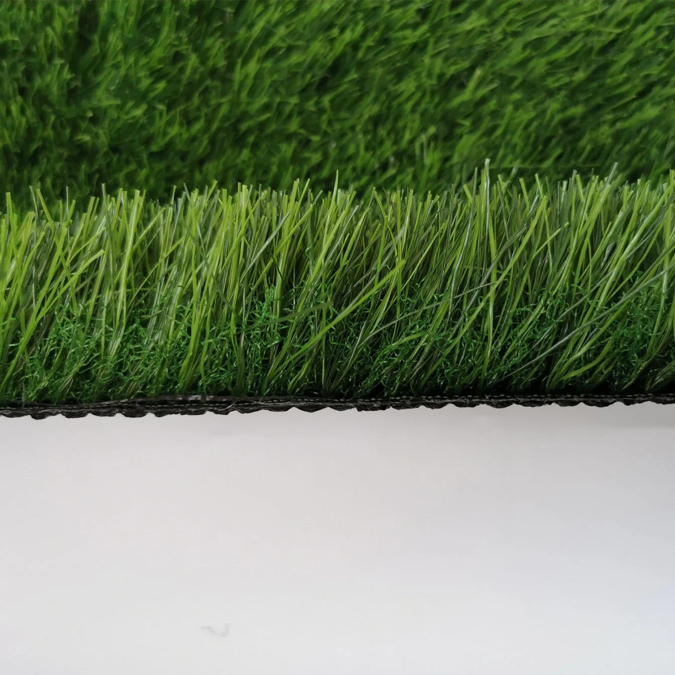 Artificial Grass Perfect Replacement for Home Decoration Gym Equipment Playground