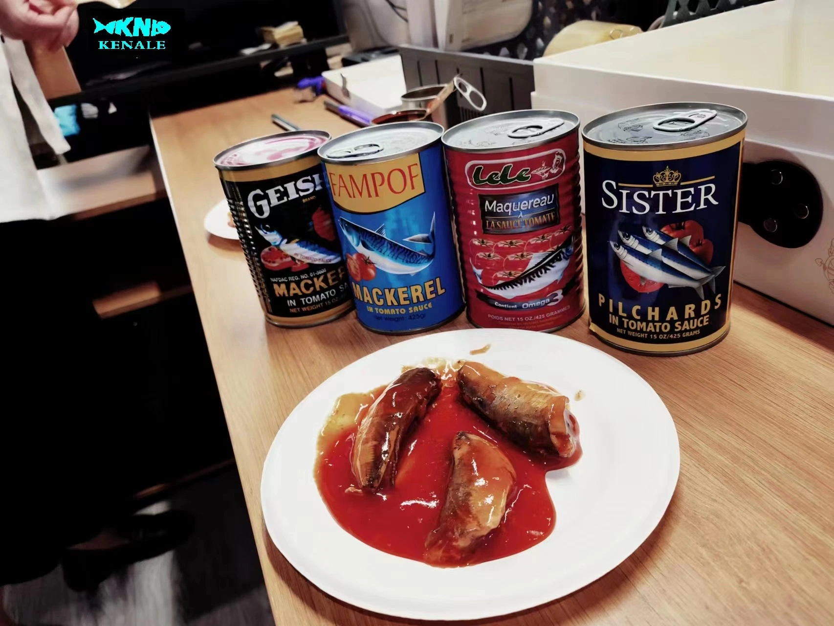 Delicious Canned Mackerel Fish with Tomato Sauce with Fast Delivery for Export