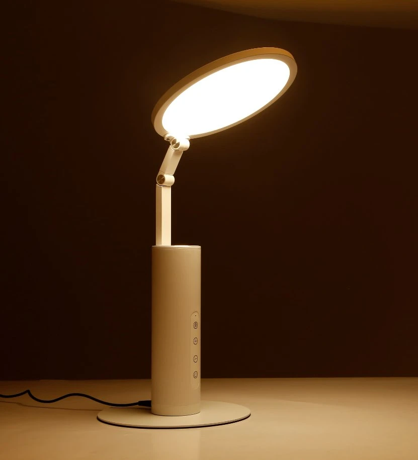 Nouvelle lampe de table à LED avec miroir de maquillage haute définition pour la lecture et la protection des yeux.