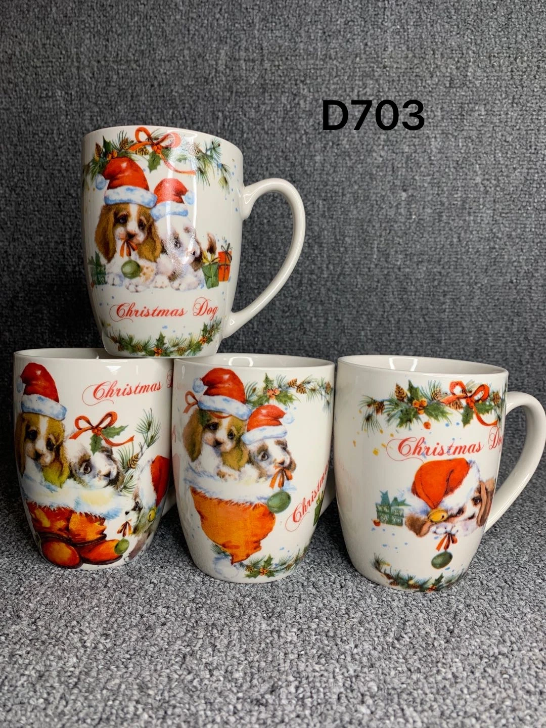 Wholesale/Supplier Set of 4 Cute Dog Pattern christmas Gift Porcelain Drinking Mugs