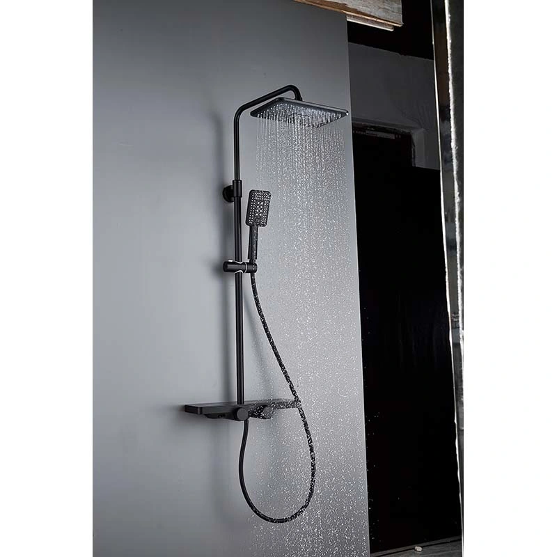 Momali монтироваться на стену черный душ струей воды в ванной комнате есть душ,