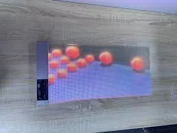 Hohe Display-Helligkeit hohe Transparenz, kein Rauschen positive Licht emittierende LED Transparente Display Wand für Ausstellungswerbung und öffentlichen Platz