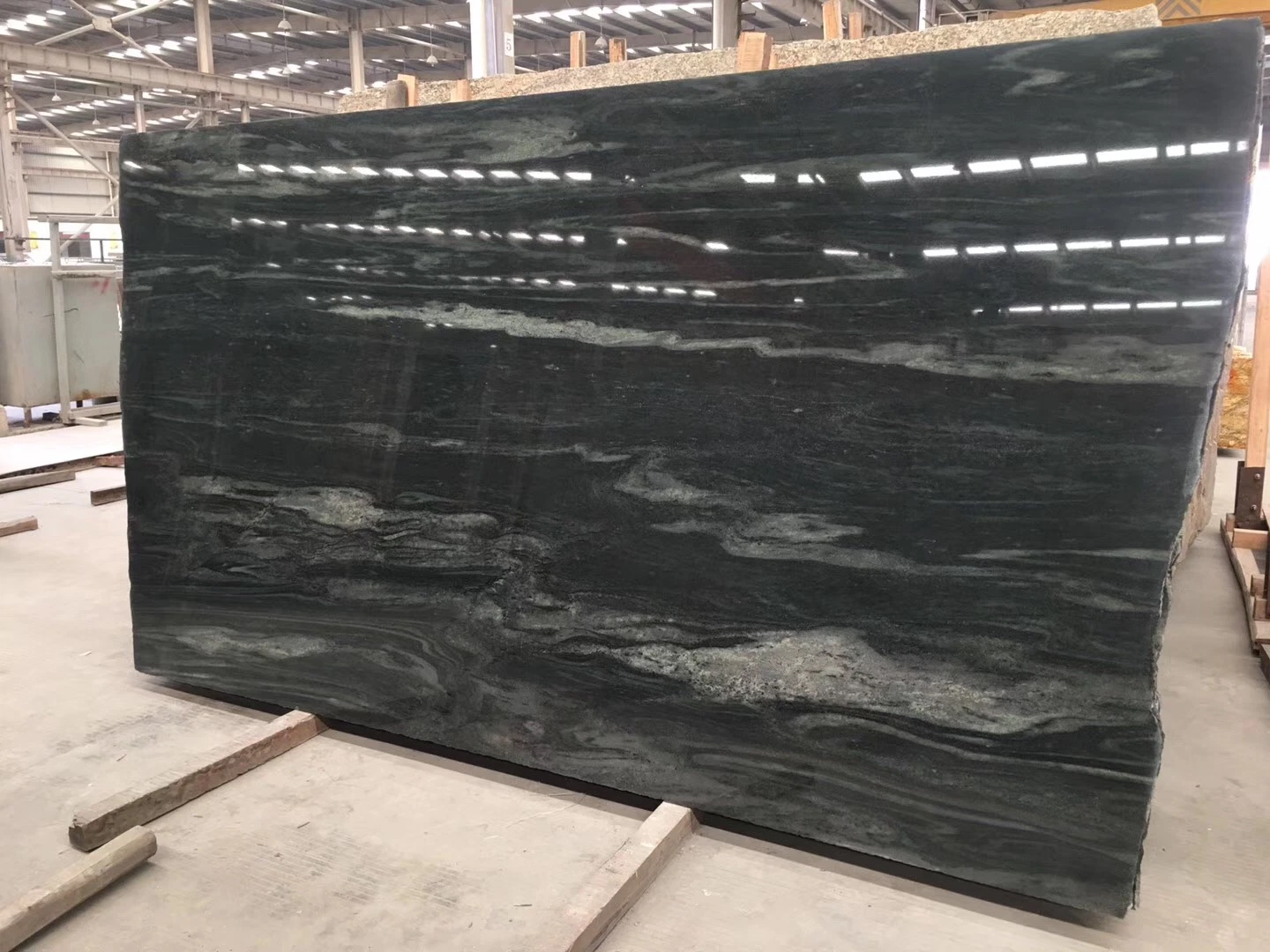 Natural Stone black/white/grey Galaxy Green polished/honed/flamed/Brushed Granite for floor/wall/outdoor slabs/tiles/countertops/stairs/sills/column/pavers