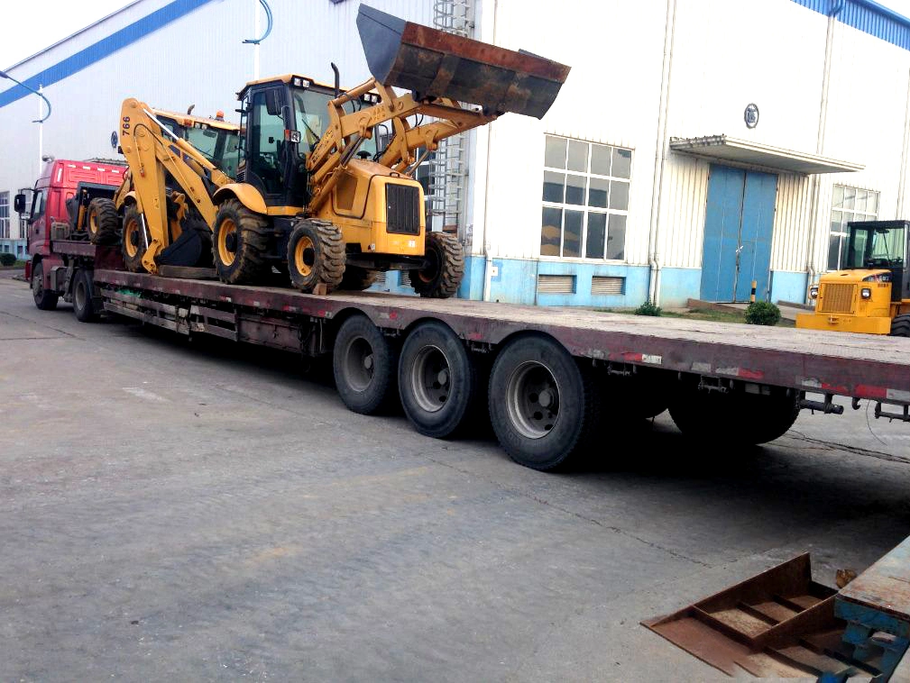 Multi Functional Clg765A 2.5ton Mini Backhoe Loader in Stock