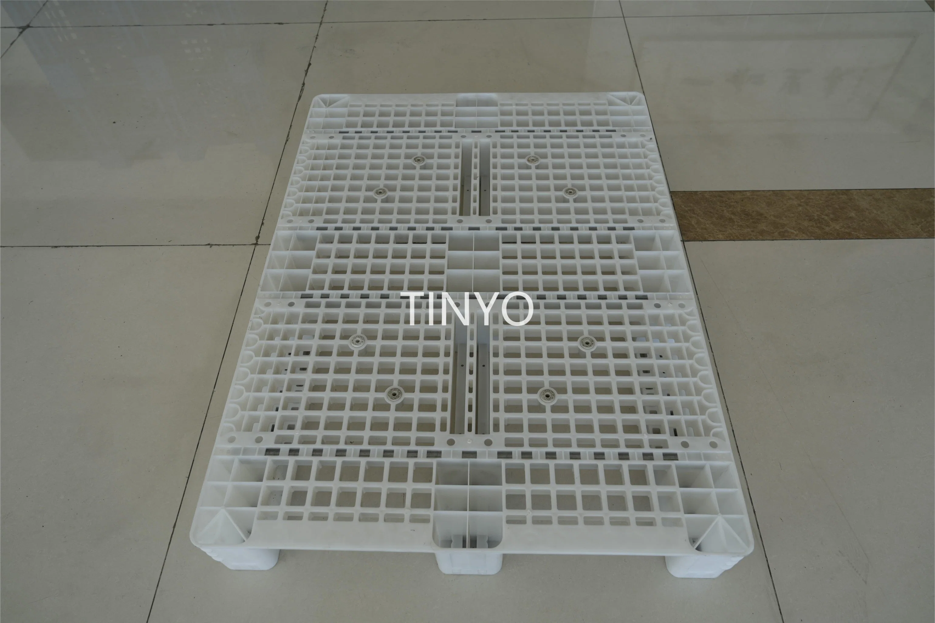 Caja de metal de derrame tratado térmicamente Paleta grande de PVC para exportar