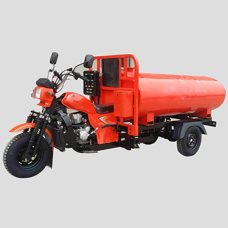 Moteur 300cc cinq roues de grande capacité de luxe 3 grosses roues les réservoirs à eau de pluie sur la roue de l'eau du réservoir de stockage de Tricycle pour le Togo