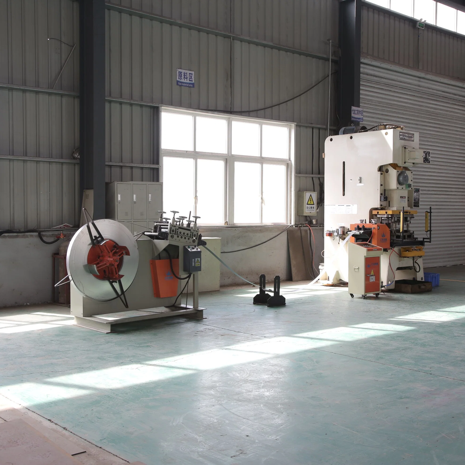 Factory Selling High Qualtiy Metal Stamping Uncoiler Servo Feeder Punch Press Machine