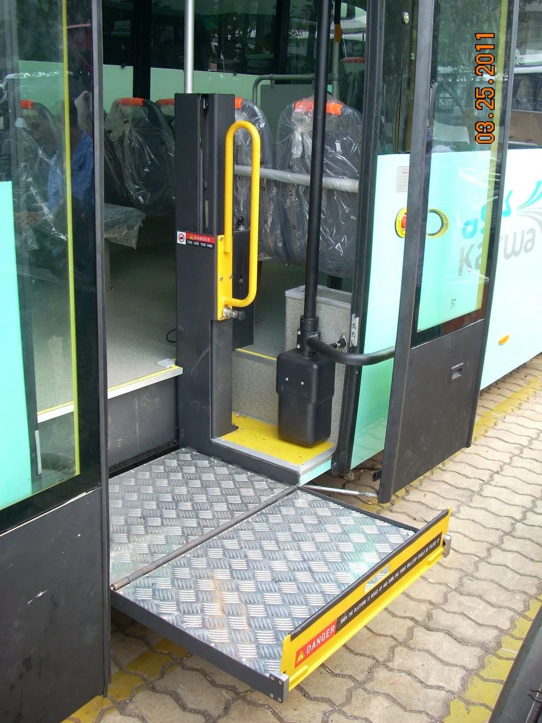 Wl-Step-800 Wheelchair Lift