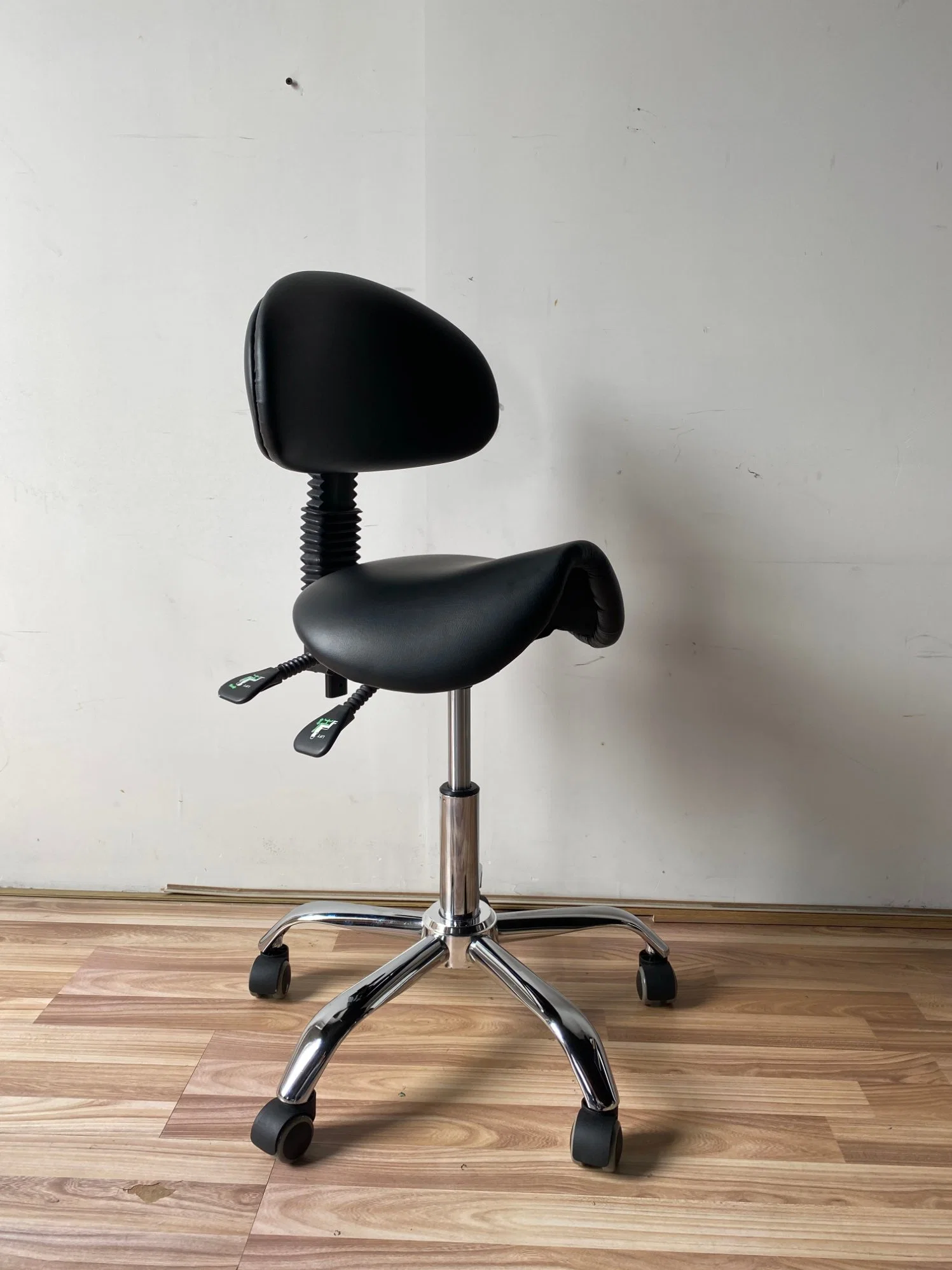 Ergonomic Healthcare Seat Office Chair Industrial Saddle Chair